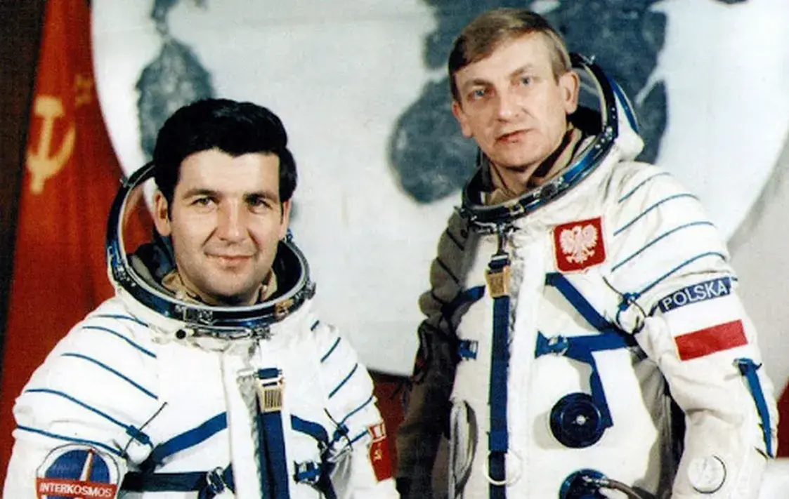 Как белорусы связаны с космосом — от художника до астронавтов