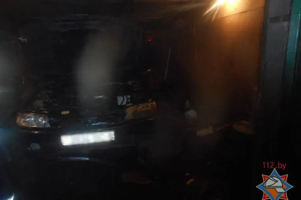 Жыхар Бабруйску абгарэў, калі тушыў пажар у гаражы