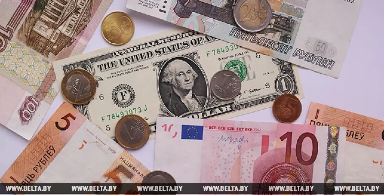 24 студзеня ў Беларусі знізіліся курсы долара і еўра