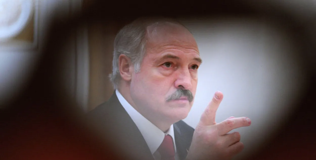 Лукашэнка абмеркаваў сітуацыі ў эканоміцы і на валютным рынку