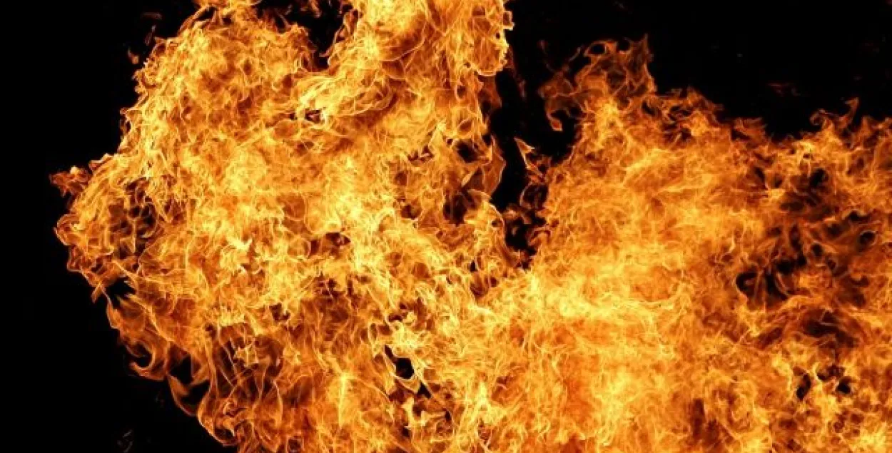 У Баранавіцкім раёне на пажары ў жылым доме загінуў мужчына