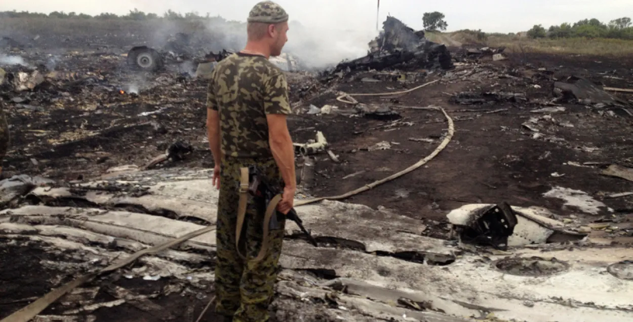 Место авиакатастрофы рейса MH17 / Reuters