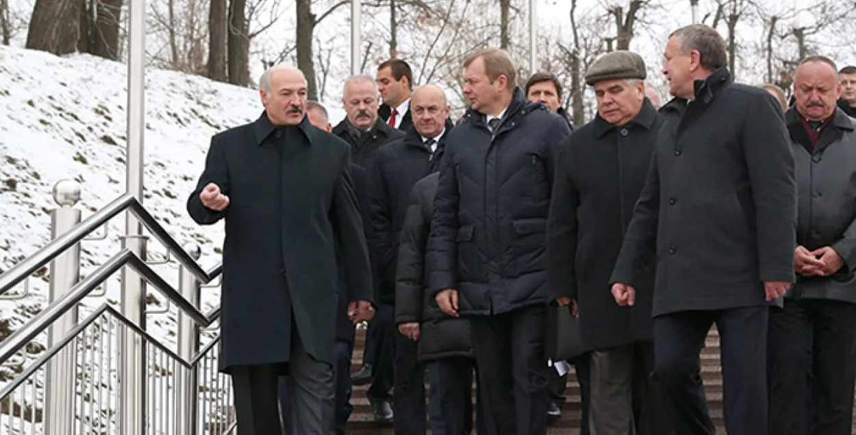 Лукашэнка забараніў банкрутаваць прадпрыемствы і калгасы