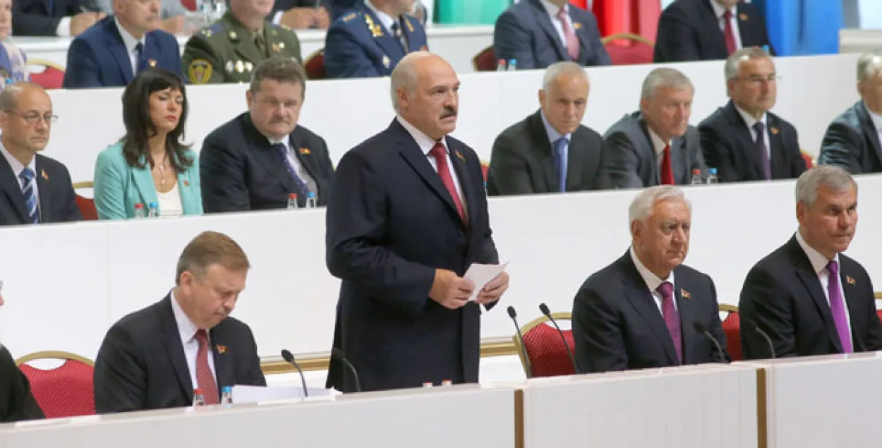 Лукашэнка: Беларусь будзе працаваць з "Уралкаліем", але толькі на сваіх умовах