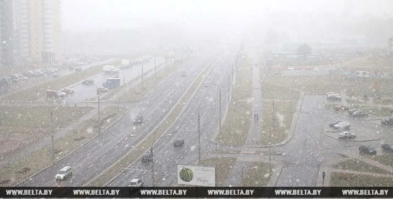 У чацвер у Беларусі чакаюцца кароткачасовыя ападкі — дождж, мокры снег