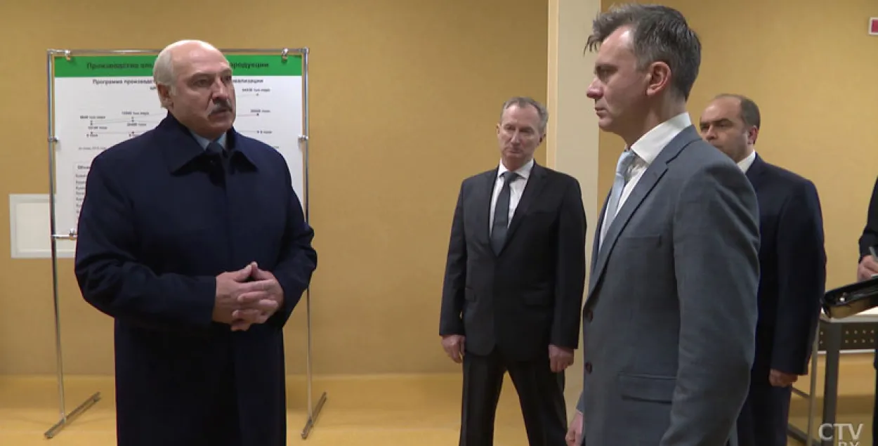 Аляксандр Лукашэнка: "Нас ракам паставілі па вуглевадародах" (відэа)