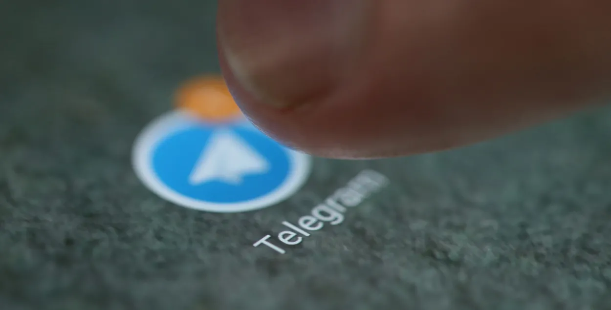 Беларусы зноў выбачаюцца перад міліцыяй — МУС пра "Telegram-пагрозы"