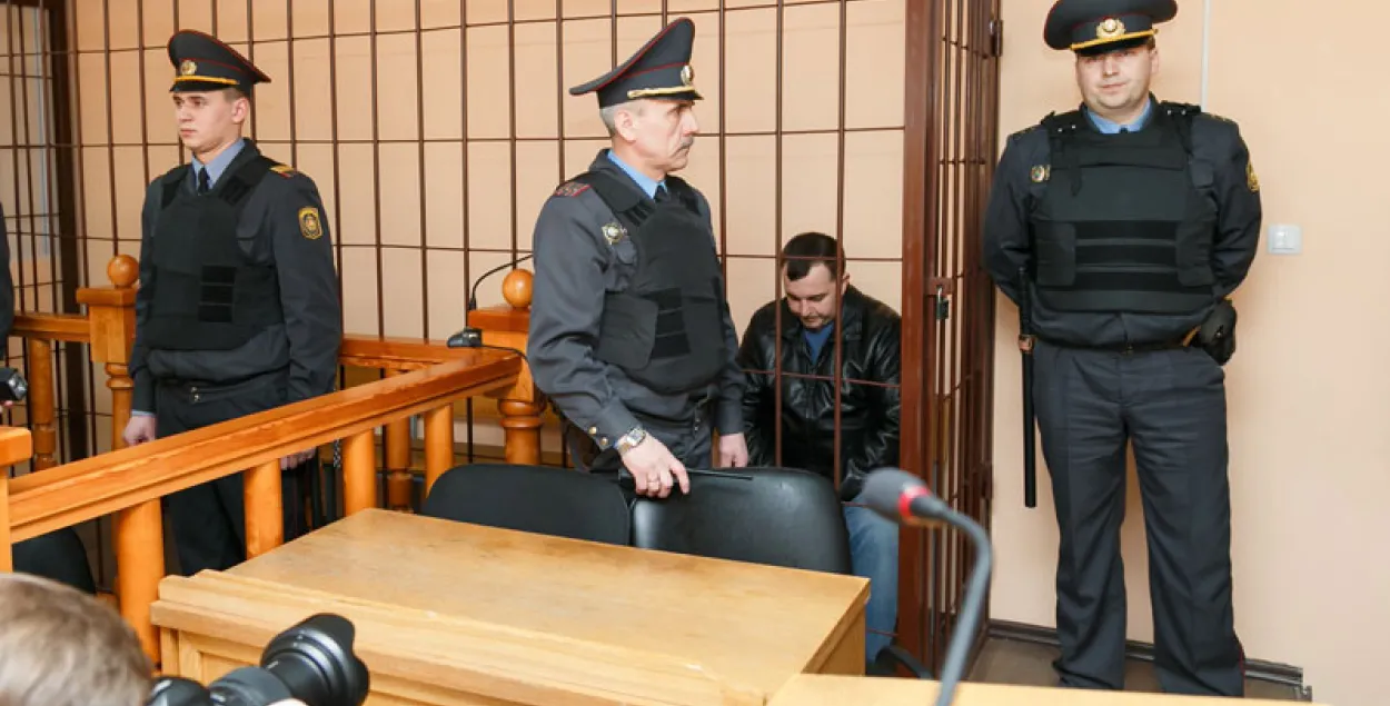 Суд над экс-начальнікам Баранавіцкай ДАІ: "Я клаў на ПДР, бо я служу ў ДАІ"