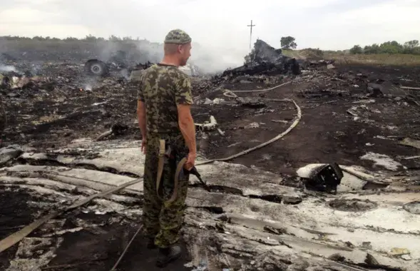 Место авиакатастрофы рейса MH17 / Reuters