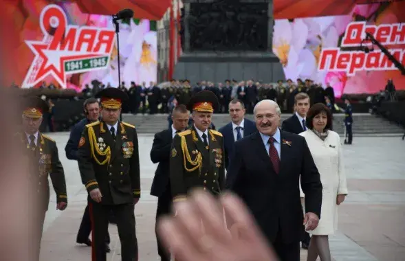 Александр Лукашенко во время одного из парадов в Минске / Еврорадио
