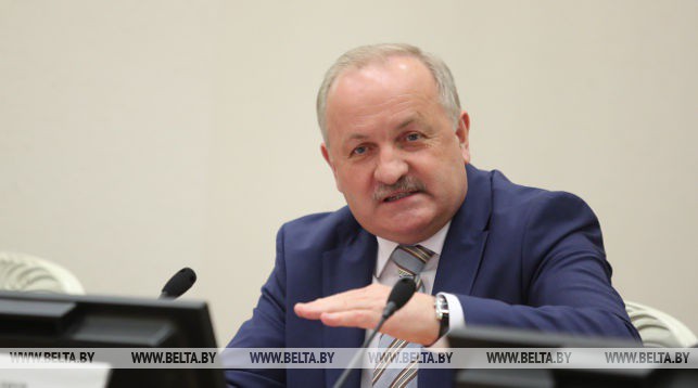 Возглавит Нацбанк или занизил налоги? Почему Матюшевский появился у Лукашенко