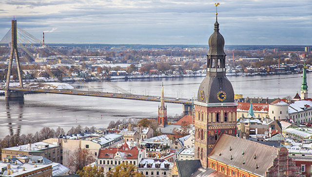Латвія адмяніла візы для беларусаў на Каляды і Новы год