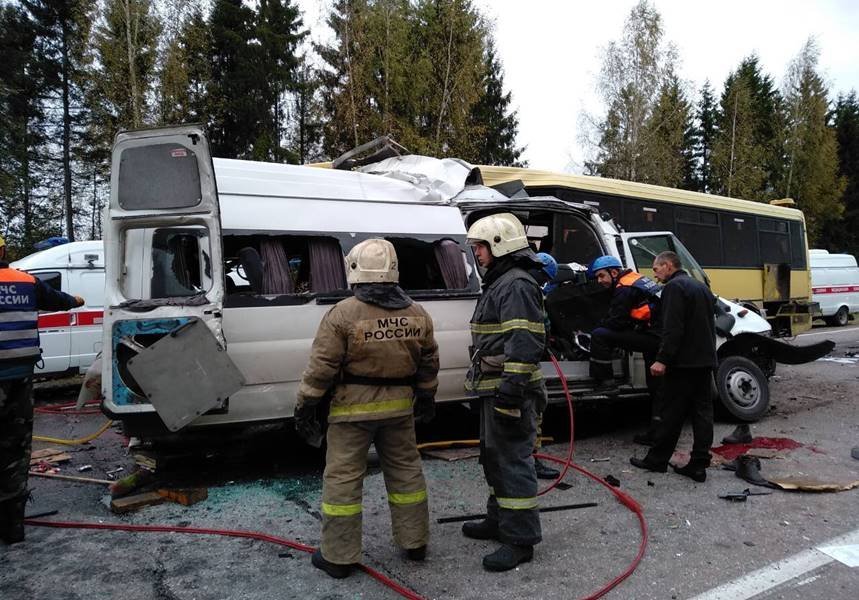 У Цвярской вобласці Расіі ў аварыі загінулі 13 чалавек