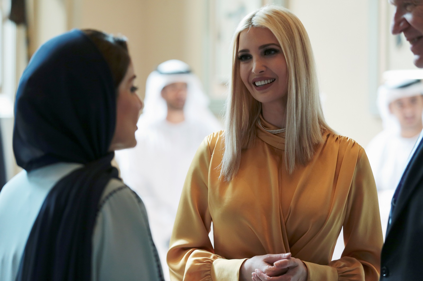 Иванка Трамп на женском форуме в Дубае