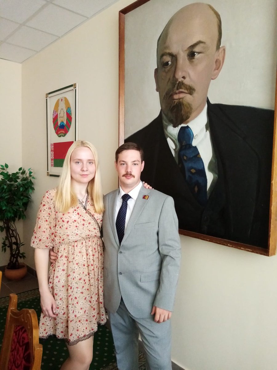 Кто этот коммунист, вещающий в госСМИ про Беларусь, демократию и Сороса?