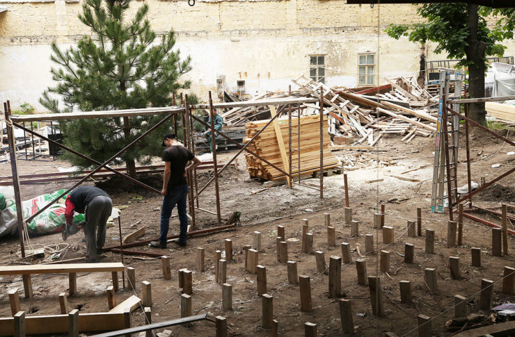 В Молдове строят “Дом закусок” на месте захоронения жертв сталинских репрессий