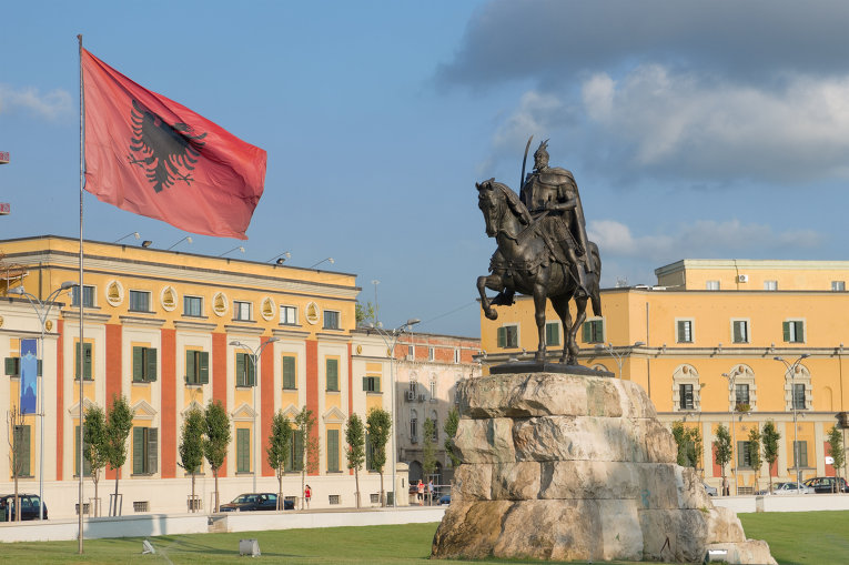 У Албаніі не выбралі прэзідэнта — не знайшлося кандыдатаў