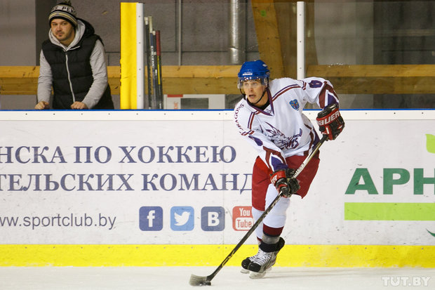 Хлопец Вікторыі Азаранка дэбютаваў у беларускай НХЛ