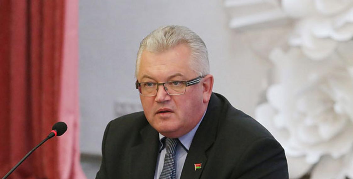 По петиции об отставке в год. Что известно о новом председателе ЦИК Карпенко