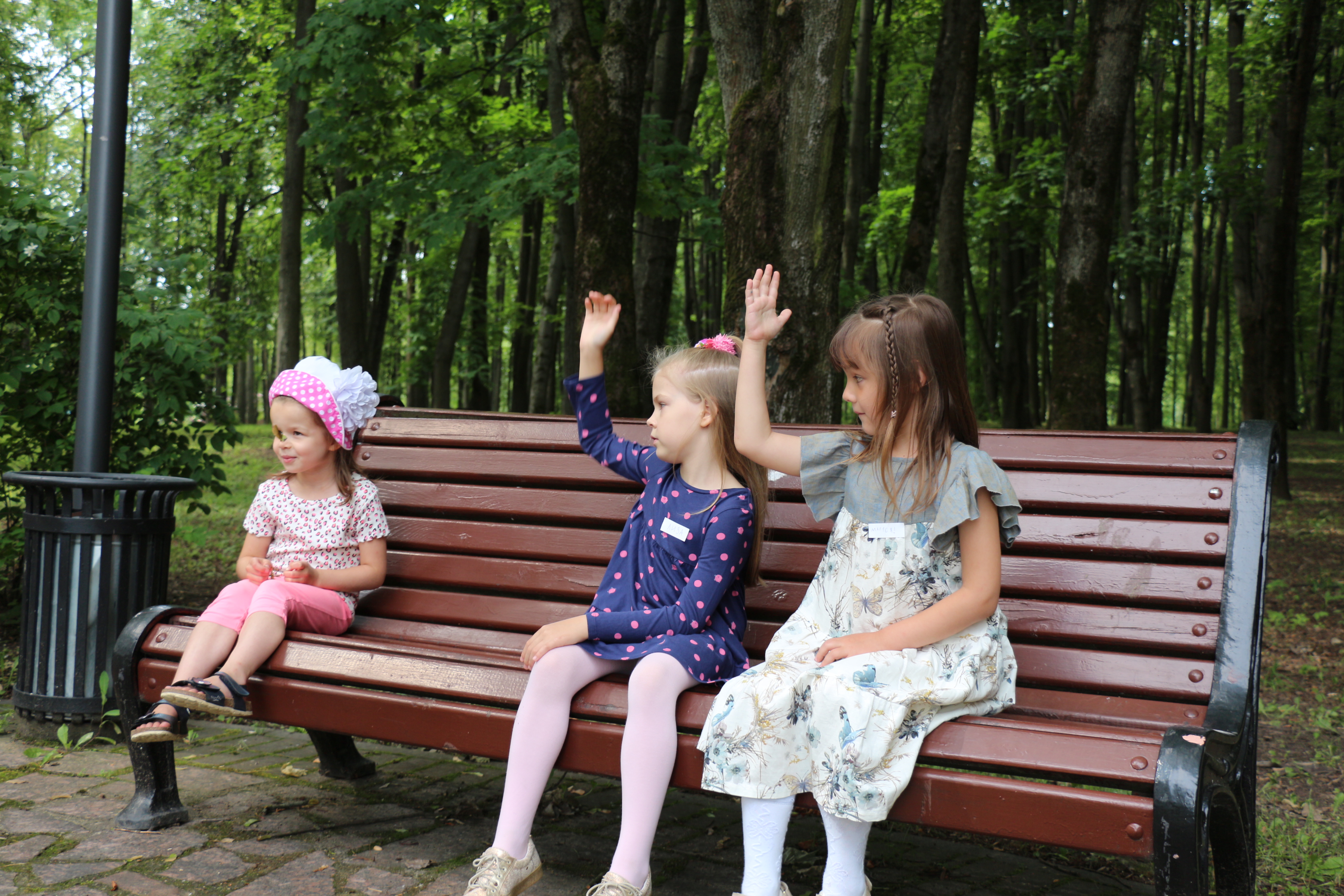 “Тренируемся звать на помощь”: в Минске работает школа детской безопасности
