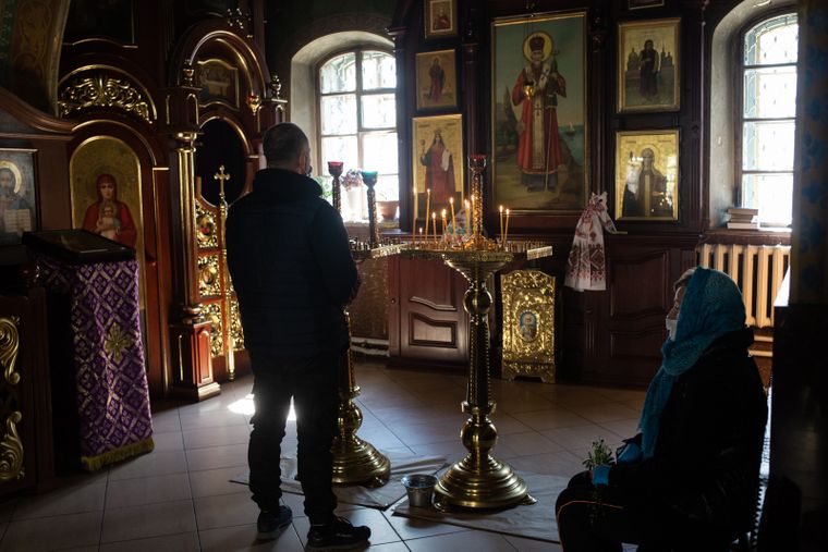 Христос воскреснет онлайн: как церкви Украины переживают коронавирусный карантин