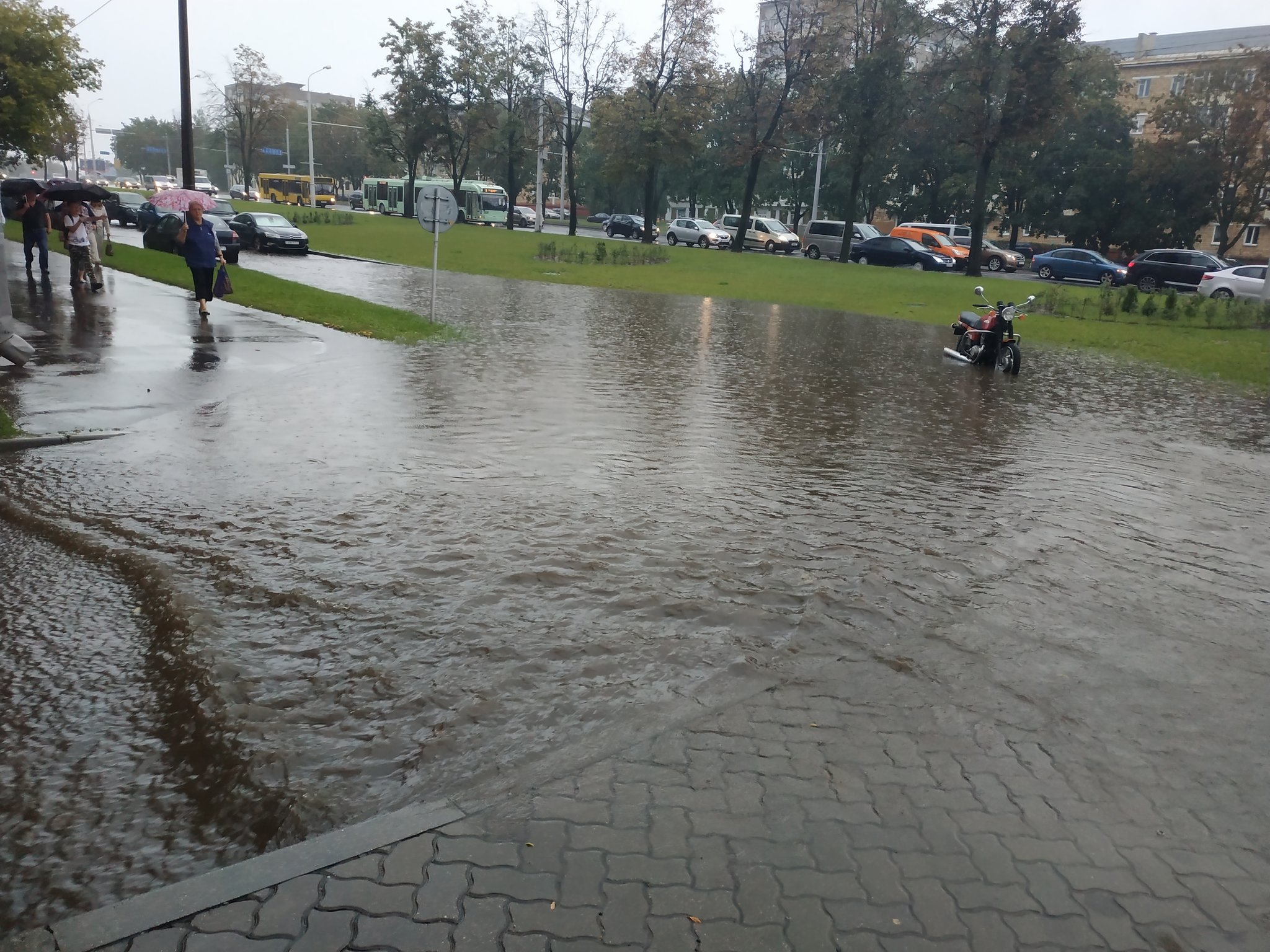 Минск подтопленный: город после ливня