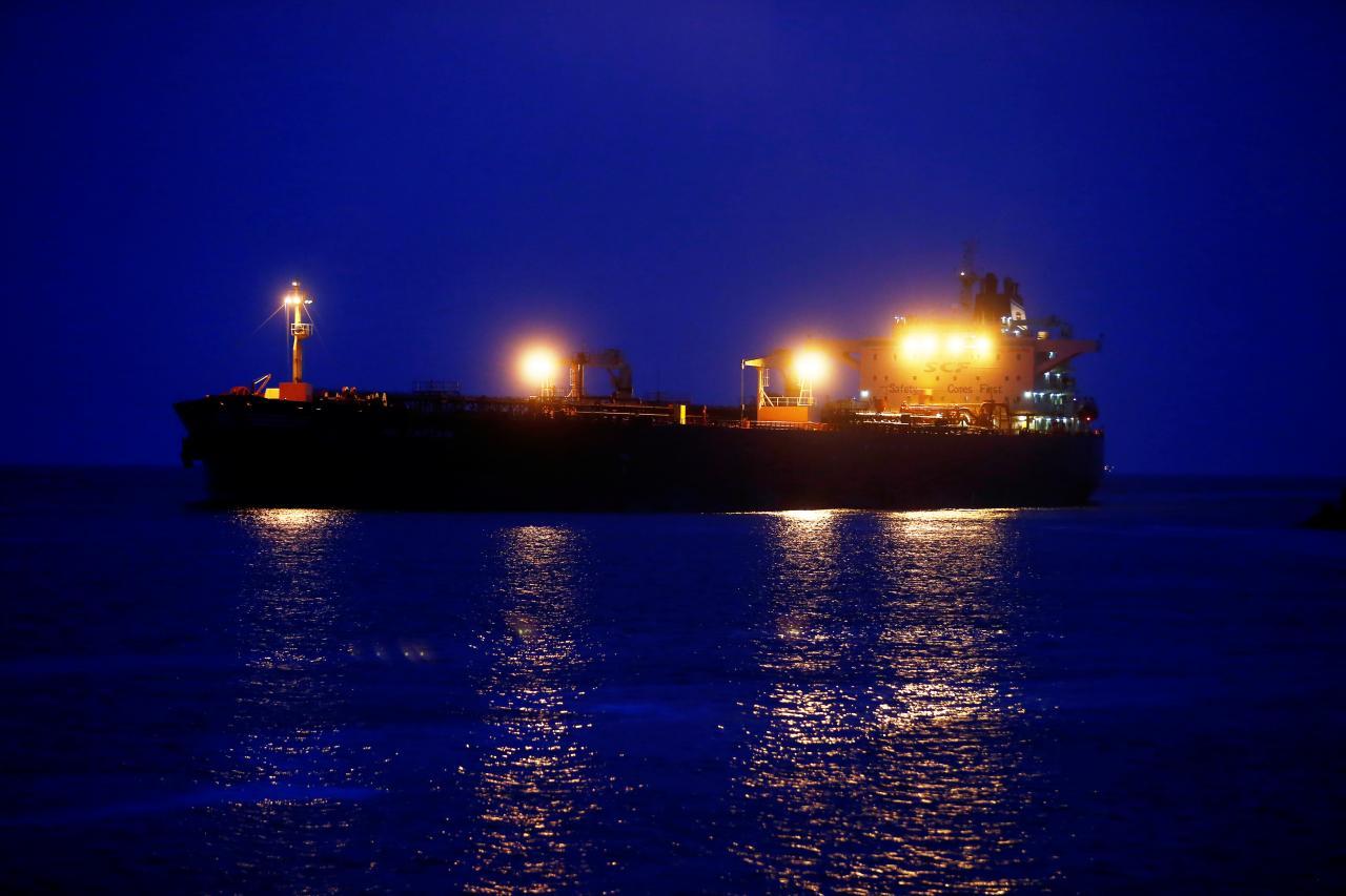 Первый танкер из США с 80 тысячами тонн нефти для Беларуси прибыл в Клайпеду