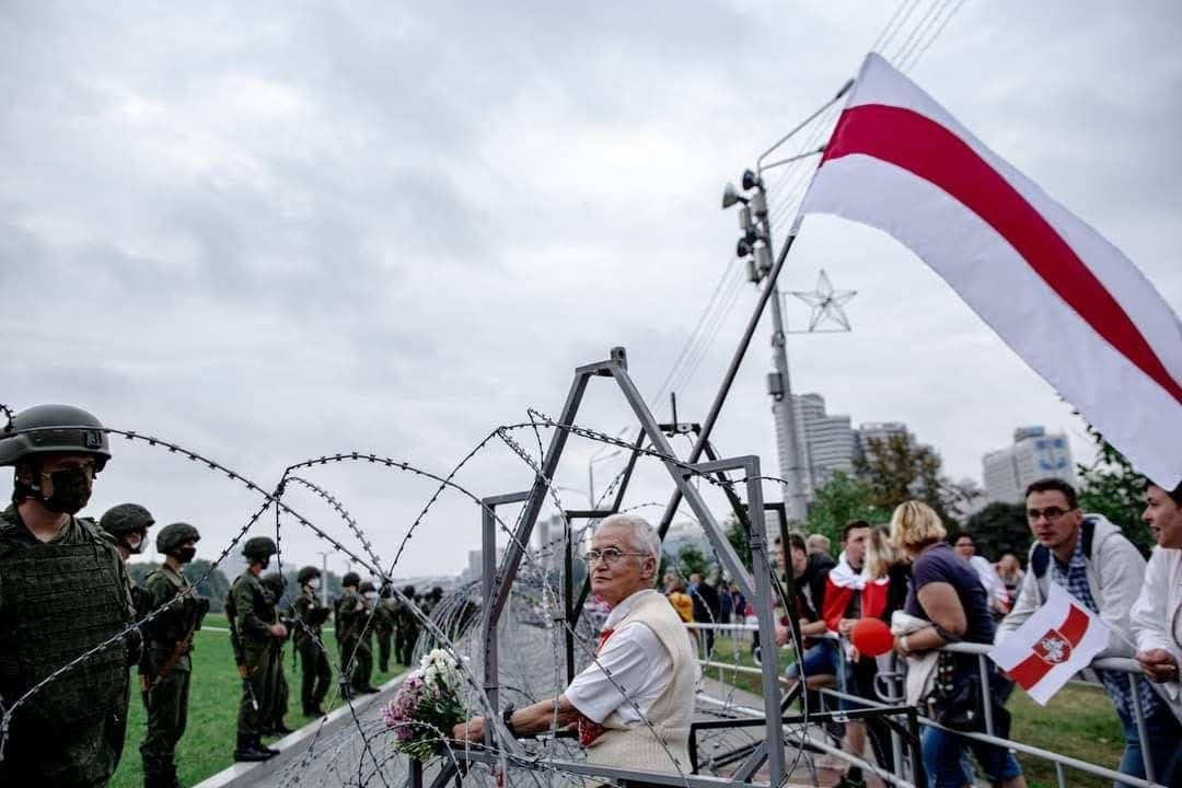 Польский след: что белорусские учёные пишут о политическом кризисе