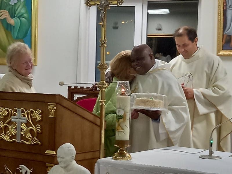 Первый в Беларуси священник-африканец приступил к службе в Гомеле