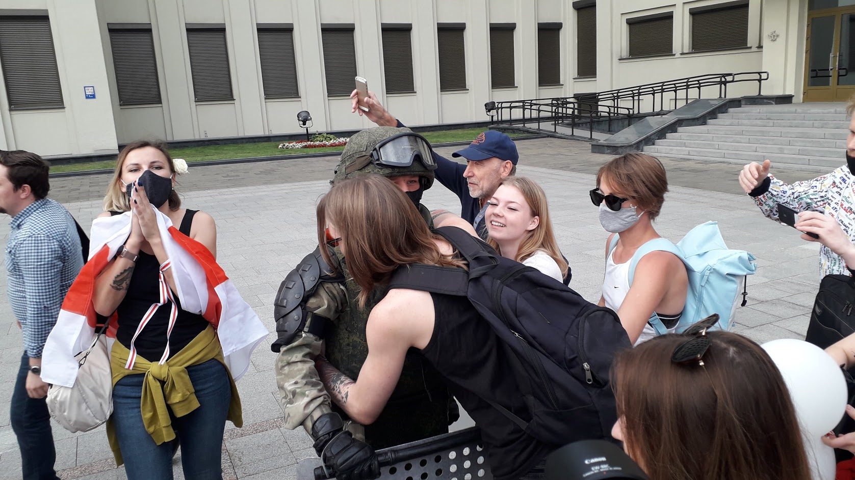 Белорусы в Варшаве: когда внуки спросят, покажем им альбом с нашими партизанами