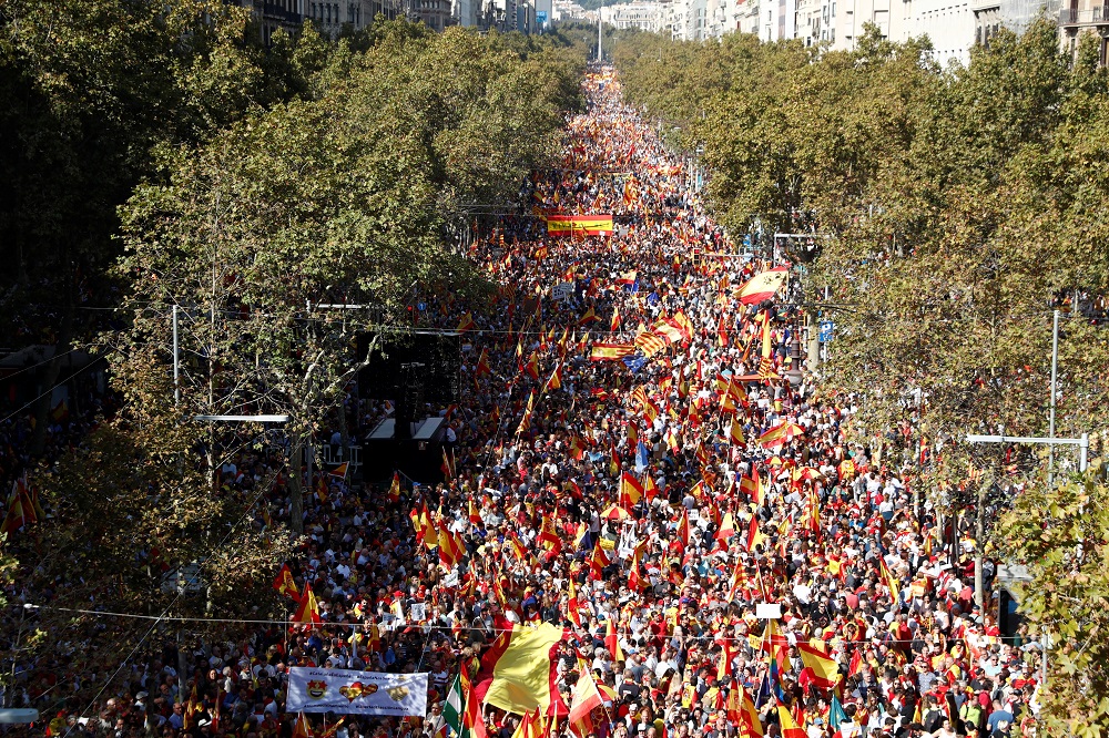 Против репрессий: о чем говорят участники протестов в Барселоне