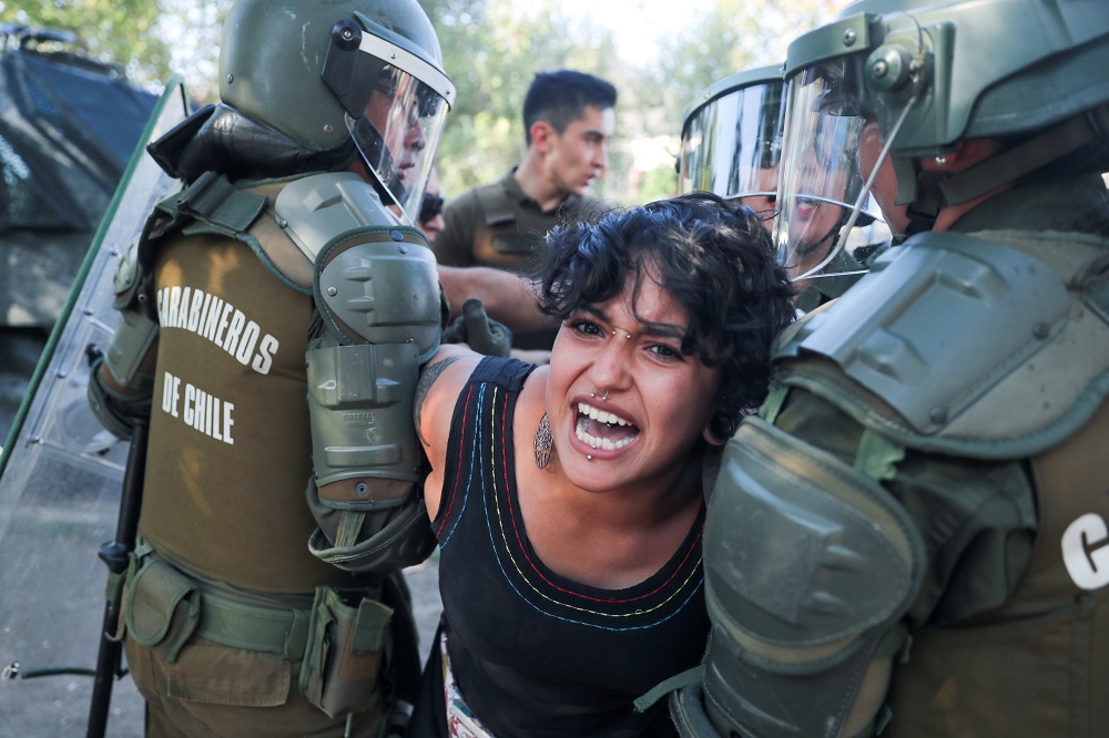 Первая линия Чили: репортаж из Сантьяго
