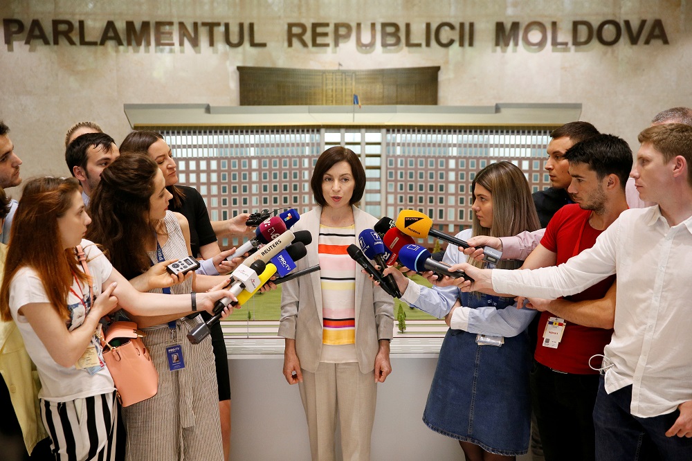 В Молдове отправили в отставку новое правительство во главе с премьером. Почему?