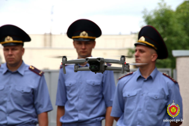 А как же “не финансировать режим”? Белорусские силовики получили от ЕС 15 дронов