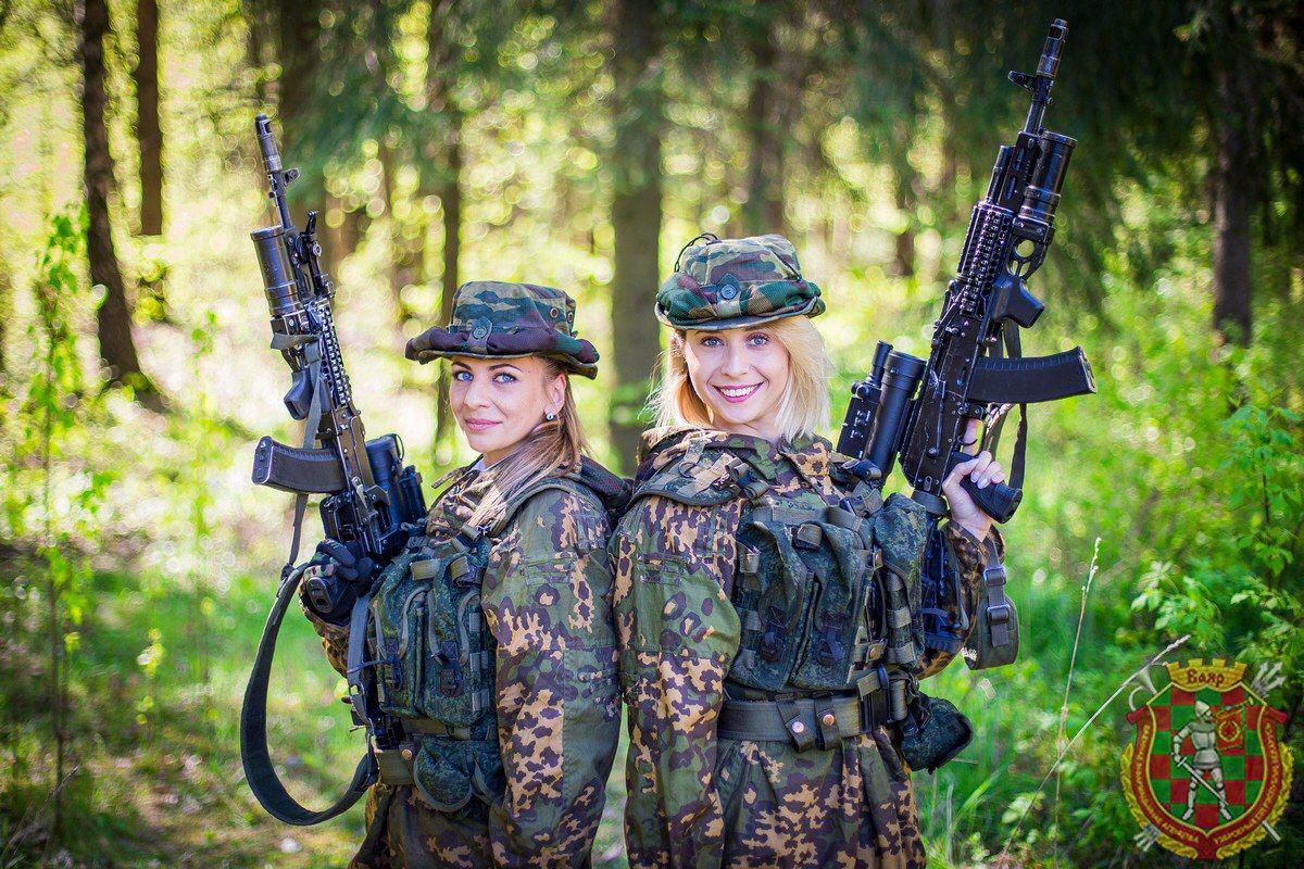 #НЕслабыйпол: смотрите, какие девушки служат в белорусской армии!
