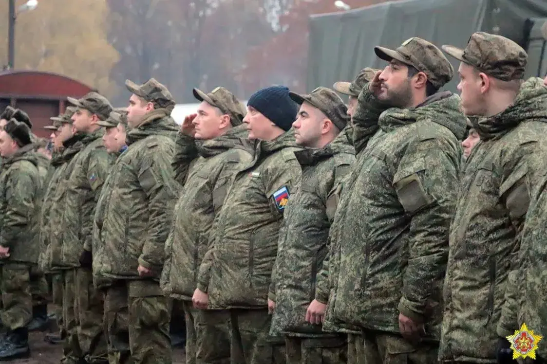 Минобороны: российские военные продолжают прибывать в Беларусь
