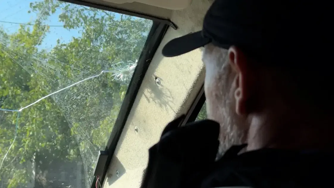 "Прилетает каждую секунду": как живёт украинский Херсон летом 2025-го