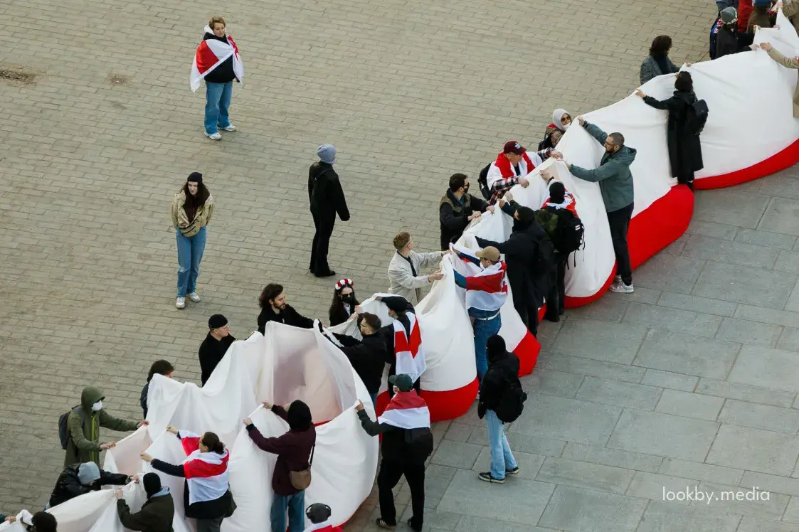 В Варшаве прошёл марш в честь Дня Воли. Фотофакт