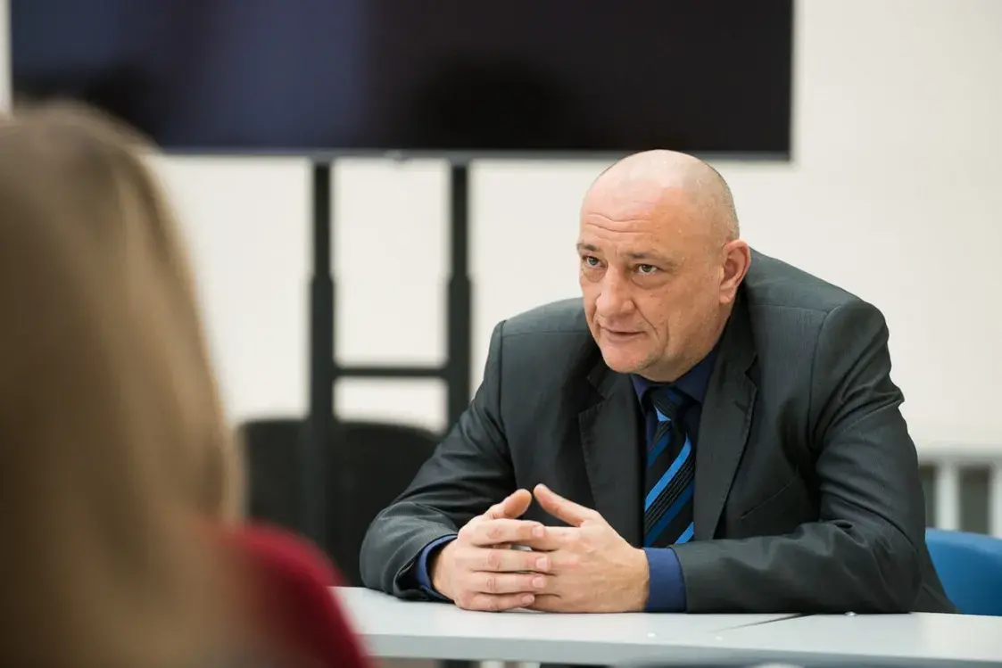 Проректор по безопасности в БГУФК — Александр Анатольевич Садик