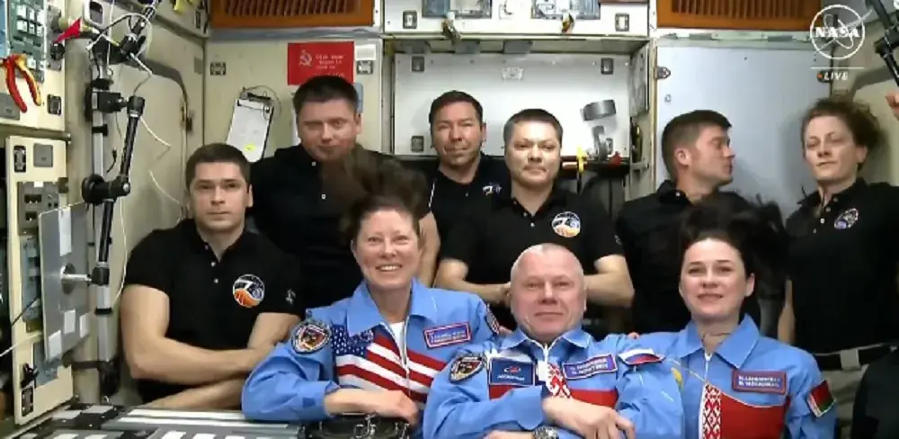 З'явіліся першыя кадры з Марынай Васілеўскай на Міжнароднай касмічнай станцыі