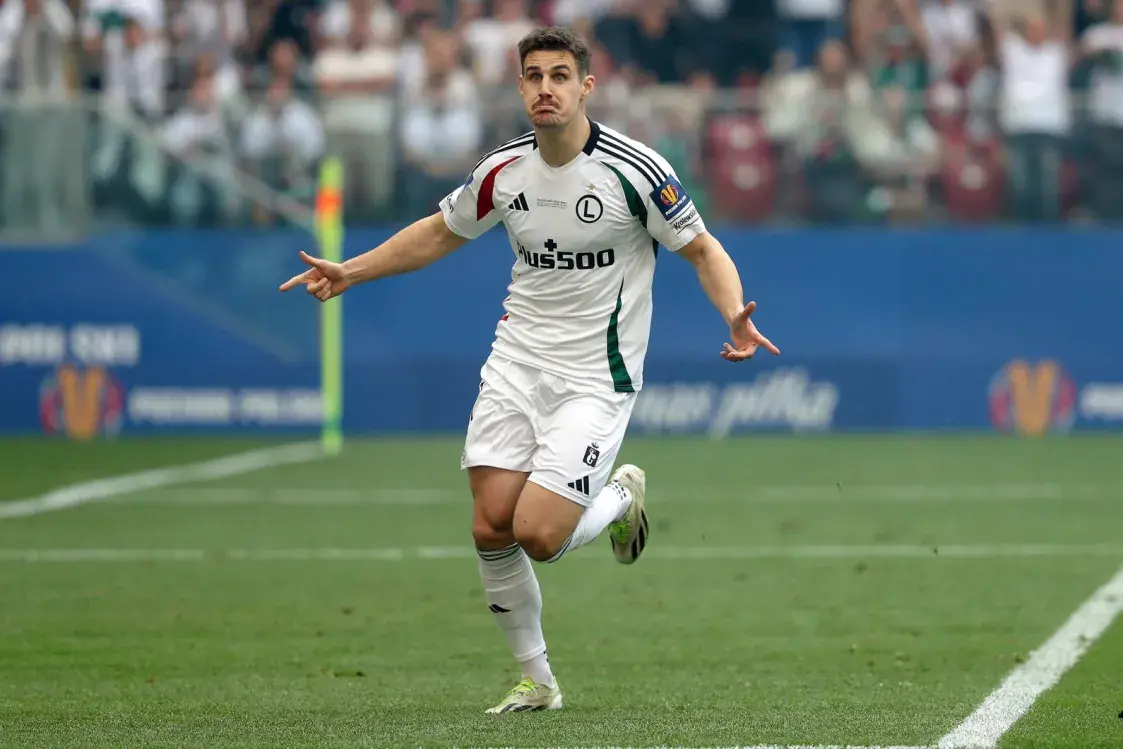 Илья Шкурин в "Легии"