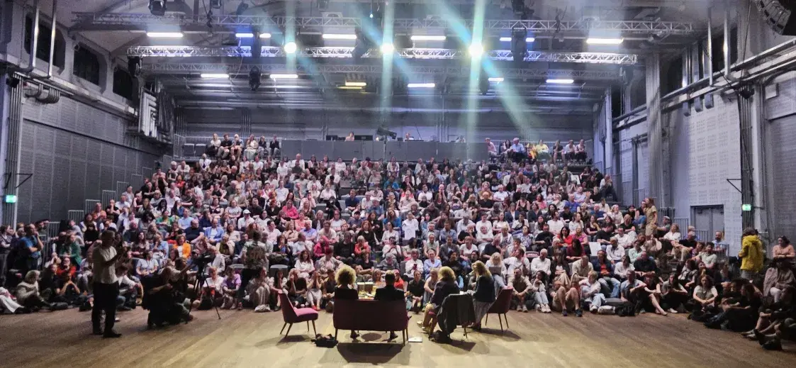 “Мы жывем у новым сярэднявеччы”. Думкі пасля сустрэчы са Святланай Алексіевіч 