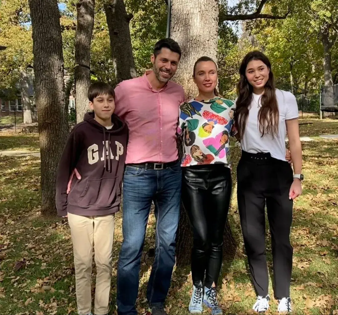 “Офицер меня обманула”. История белорусов, которые попали в детеншен в США