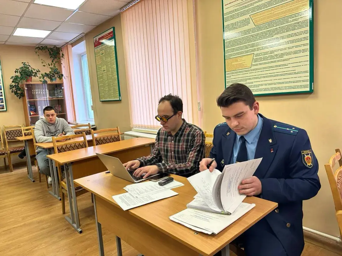 Мінчука асудзілі на "хатнюю хімію" за ўхіленне ад тэрміновай вайсковай службы