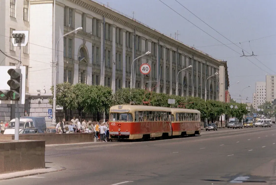 Каким увидел Минск английский турист 20 лет назад: архивные фото