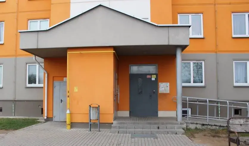 У Ваўкавыску непаўналетняга судзілі за зрэзаны чырвона-зялёны сцяг