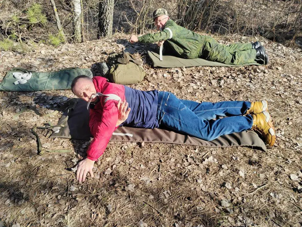 У Лоеўскім раёне атрад "народнага апалчэння" трэніраваў генерал