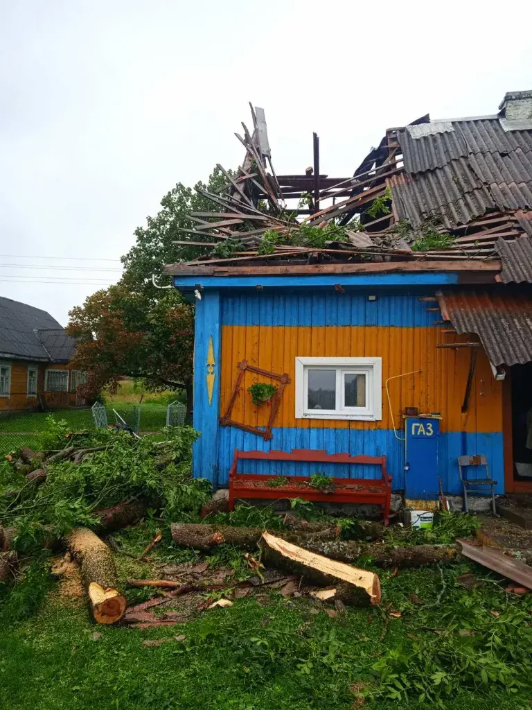 У Беларусі знікала электрычнасць у амаль 2 тысячах населеных пунктаў