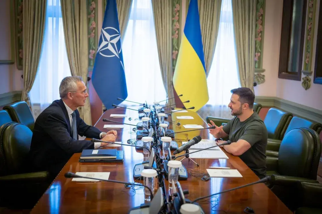 Ва Украіну прыехаў генеральны сакратар NATO