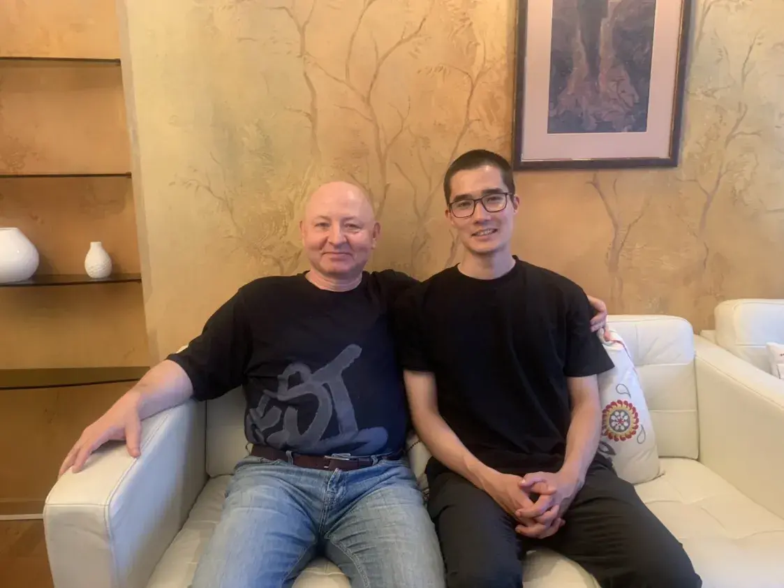 Люди могут меняться даже внутри системы. Интервью с Акихиро Гаевским-Ханада